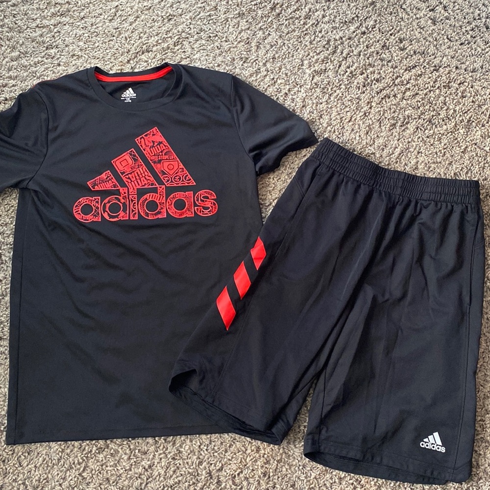 Adidas shirt and shorts size boys large (14/16)